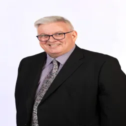 Neil	Carr